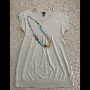 Maternity • Knit pullover